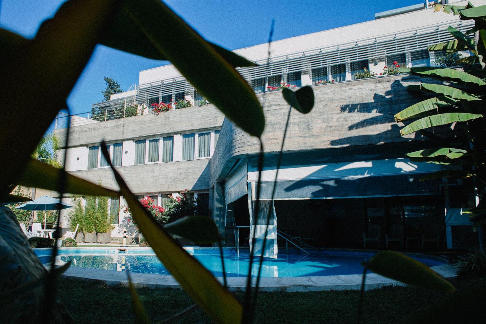 Howard Johnson Hotel Yerba Buena Esterno foto